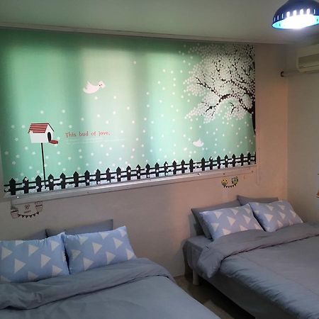 Kiki House Hongdae 2 Hotel Seoul Exterior photo