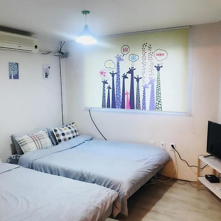 Kiki House Hongdae 2 Hotel Seoul Exterior photo